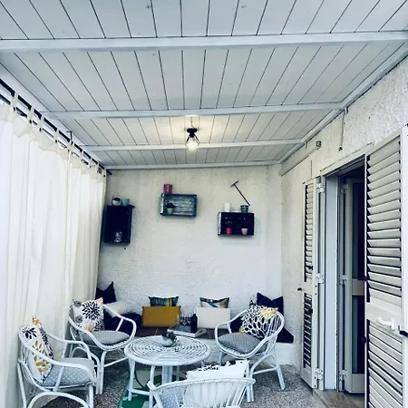 Casa Anita-relax E Comodita Дом отдыха Кала-Гононе