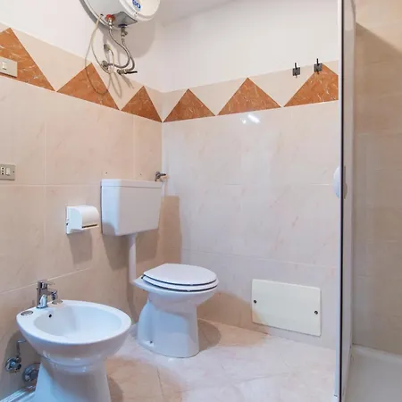 בית נופש Casa Anita-relax E Comodita קאלה גונונה